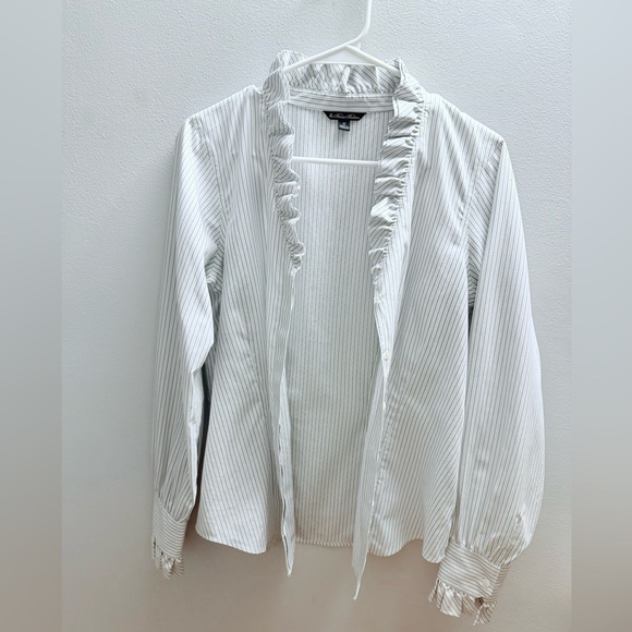 Brooks Brothers Women’s 10 Button Down Ivory & Blue Striped Ruffle Collar Blouse - Picture 2 of 8